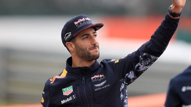 Daniel-Ricciardo-Formula-1-Red-Bull-min