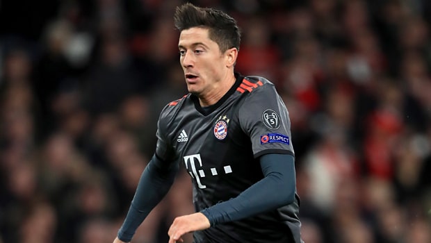 Robert-Lewandowski-Bayern-Munich-striker-min