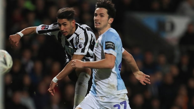 Ayoze-Perez-Newcastle-United-FA-Cup-min