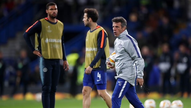 Gianfranco-Zola-Chelsea-FA-Cup-min