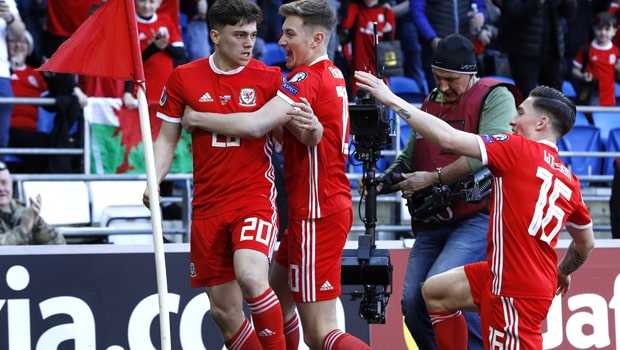 Daniel-James-Wales-Euro-2020-min