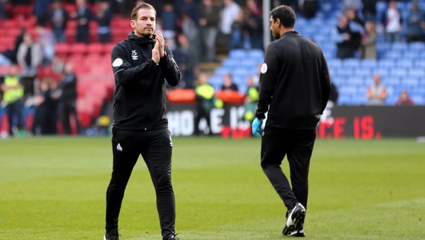 Jan-Siewert-Huddersfield-Town-min