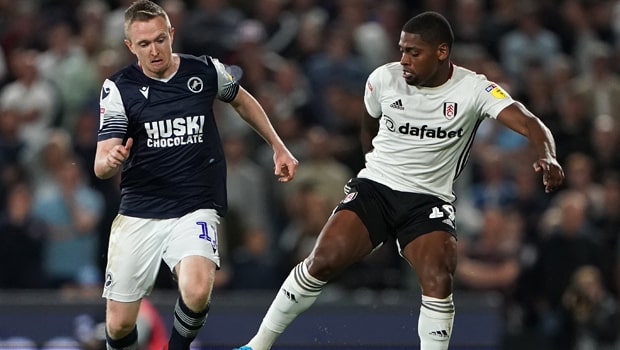 Ivan-Cavaleiro-Fulham