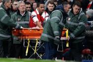 Theo Walcott Arsenal out for rest of season