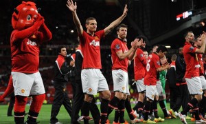 Nemanja Vidic Manchester United salutes red devils fans