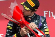 Daniel Ricciardo wins Canadian Grand Prix
