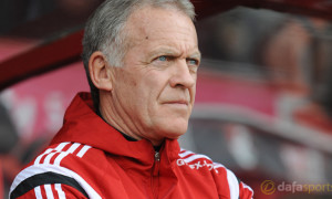 Swansea-coach-Alan-Curtis