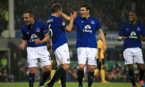 Everton Phil Jagielka - Leon Osman - Gareth Barry