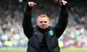 Hibernian-Manager-Football