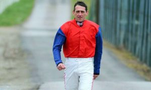 Davy-Russell-Horse-Racing-min