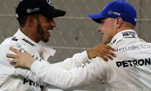 Lewis-Hamilton-and-Valtteri-Bottas-F1-Drivers-Championship