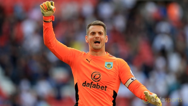 Burnley-goalkeeper-Tom-Heaton-min