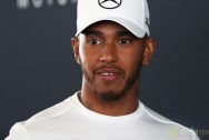 Lewis-Hamilton-F1-Bahrain-Grand-Prix-min