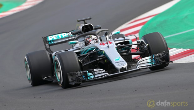 Lewis-Hamilton-Formula-1-Mercedes-min