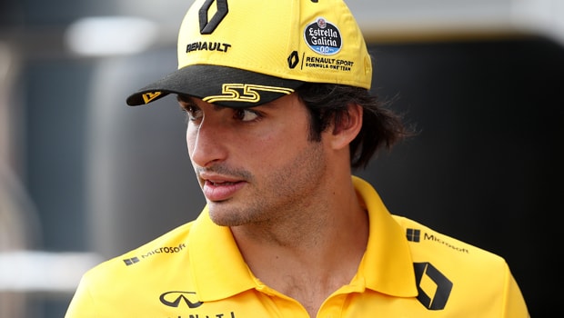 Carlos-Sainz-F1-Renault-Hungarian-Grand-Prix-min