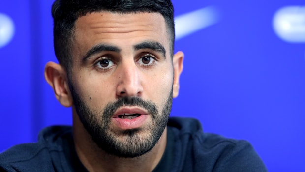 Man-City-winger-Riyad-Mahrez-min