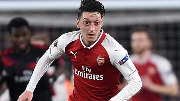 Mesut-Ozil-Arsenal-min