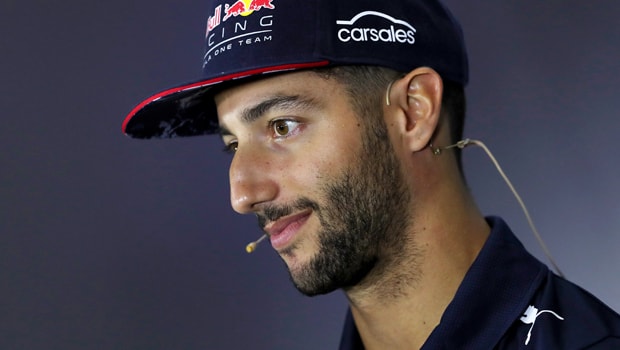 Daniel-Ricciardo-F1-Red-Bull-min