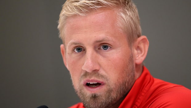 Kasper-Schmeichel-Denmark-goalkeeper-UEFA-Nations-League-min