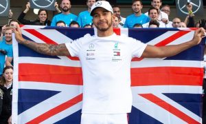 Lewis-Hamilton-F1-Mercedes-star-Mexico-Grand-Prix-min