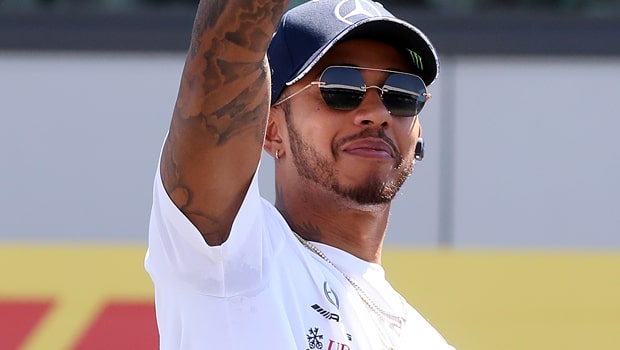 Lewis-Hamilton-Formula-one-Russian-Grand-Prix-min