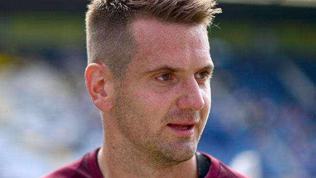 Tom-Heaton-Burnley-min