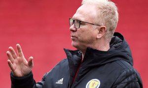 Alex-McLeish-Scotland-Nations-League-football-min