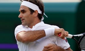 Roger-Federer-Tennis-Paris-Masters-quarter-finals-min