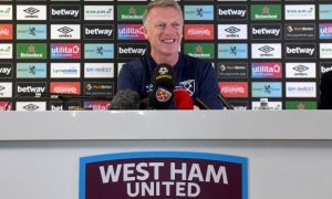 Moyes returns for salvage mission