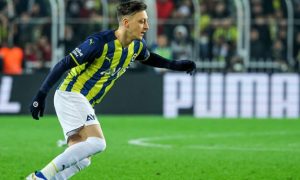 Mesut Ozil Fenerbahce