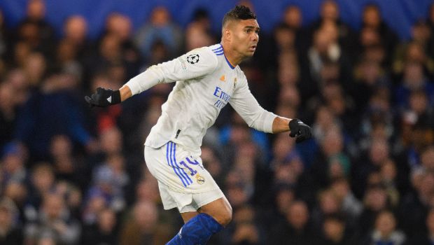 Casemiro secures last-16 ticket for Brazil with a stunning strike